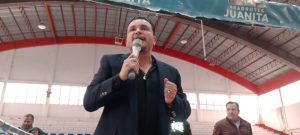 La visita de Julio César Chávez a Delicias fue patrocinada por Anapromex quien realizó el pago de los bustos aquí y en Chihuahua